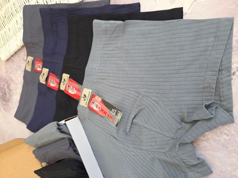 Чоловічі труси боксери набір 4шт розміри від 2XL до 4XL верикон VERICOH чоловіча білизна розмір 2XL M7307 фото